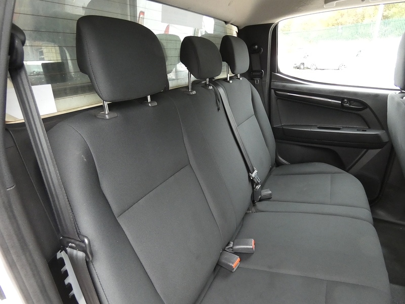 Used Isuzu D-Max 2018 for sale - 76286208: Photo 31