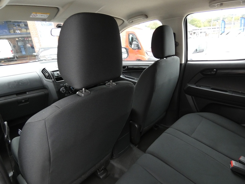 Used Isuzu D-Max 2018 for sale - 76286208: Photo 33