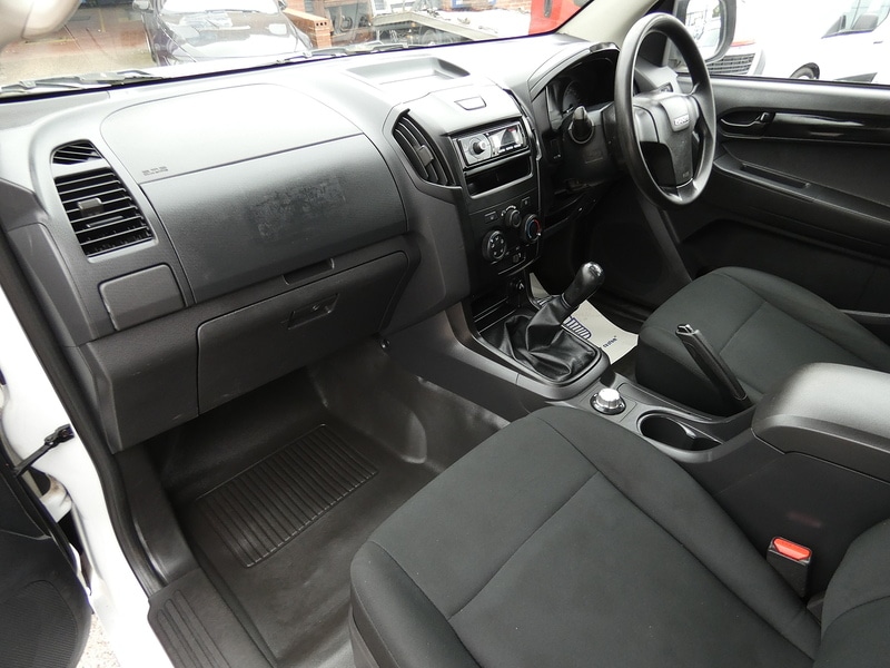 Used Isuzu D-Max 2018 for sale - 76286208: Photo 36