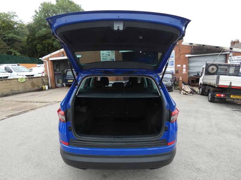 Vehicle 33
