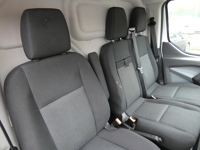 Used Ford Transit Custom 2017 for sale - 78040227: Photo 24
