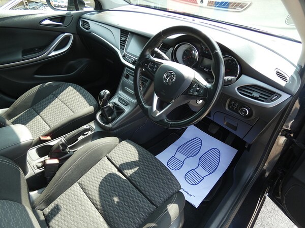 Used Vauxhall Astra 2017 for sale - 74973720: Photo 23