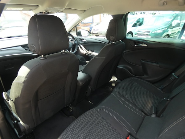 Used Vauxhall Astra 2017 for sale - 74973720: Photo 33