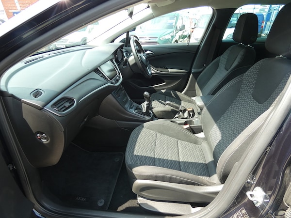 Used Vauxhall Astra 2017 for sale - 74973720: Photo 35