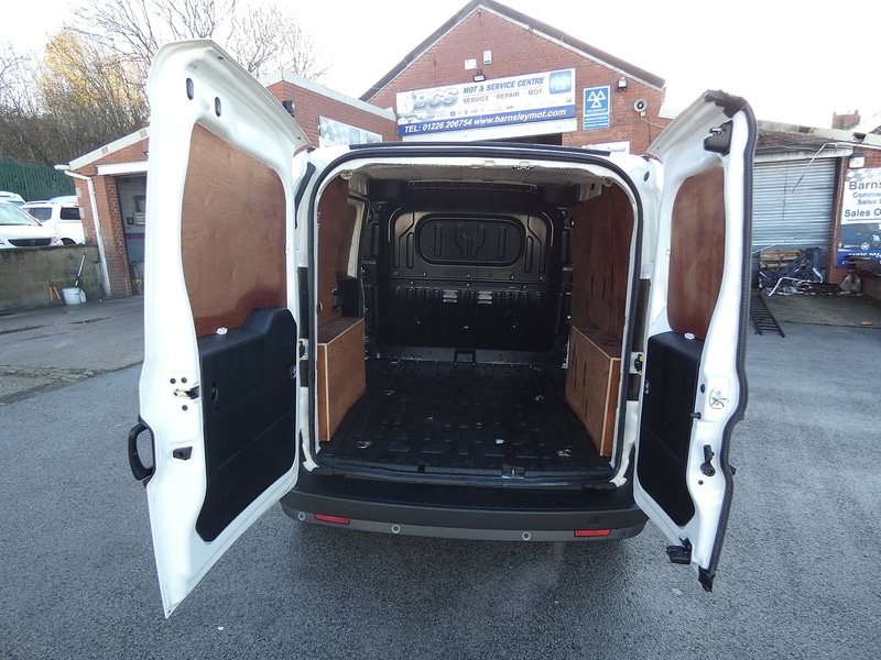 Used Fiat Doblo 2020 for sale - 76806905: Photo 20