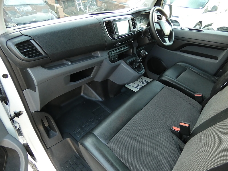 Used Vauxhall Vivaro 2020 for sale - 76570685: Photo 11