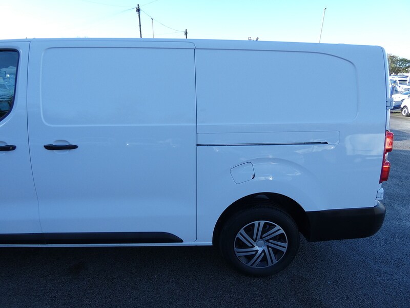 Used Vauxhall Vivaro 2020 for sale - 76570685: Photo 19