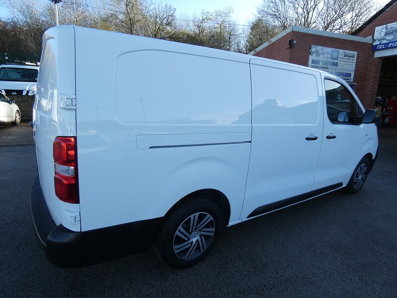 Used Vauxhall Vivaro 2020 for sale - 76570685: Photo 21