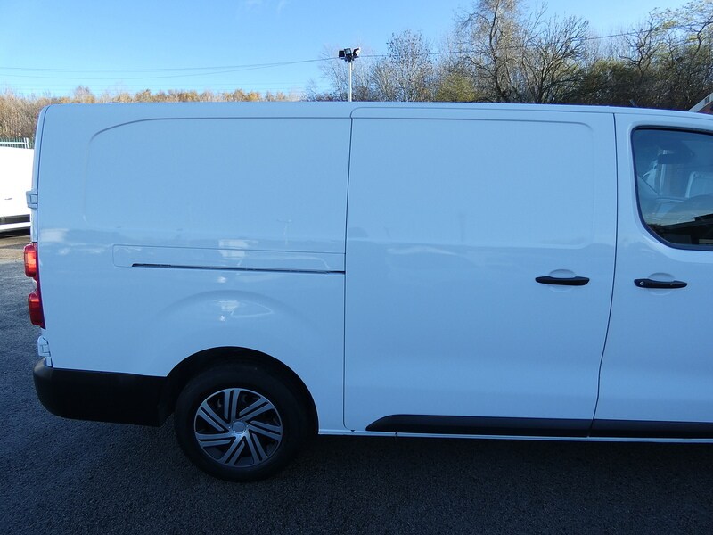 Used Vauxhall Vivaro 2020 for sale - 76570685: Photo 22