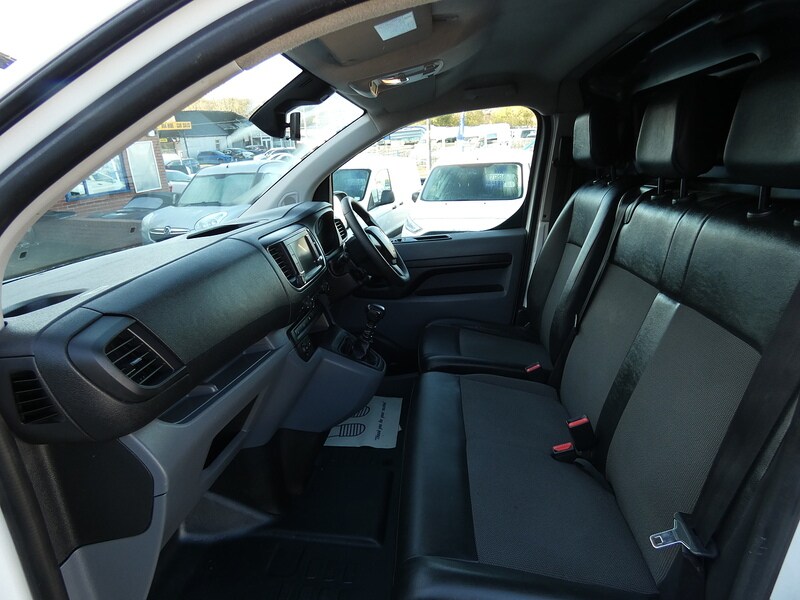 Used Vauxhall Vivaro 2020 for sale - 76570685: Photo 28