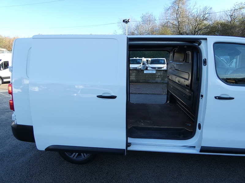 Used Vauxhall Vivaro 2020 for sale - 76570685: Photo 32
