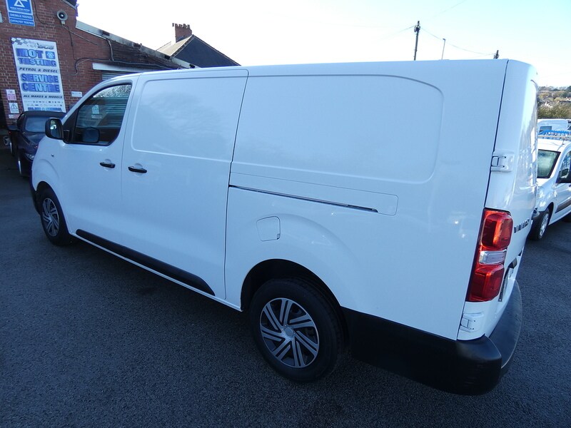 Used Vauxhall Vivaro 2020 for sale - 76570685: Photo 5