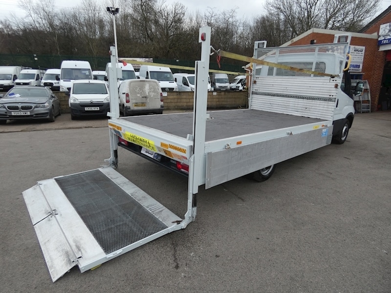 Vehicle 33