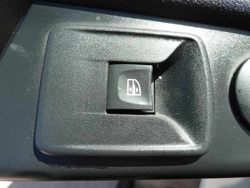 Used Vauxhall Vivaro 2015 for sale - 78040226: Photo 30