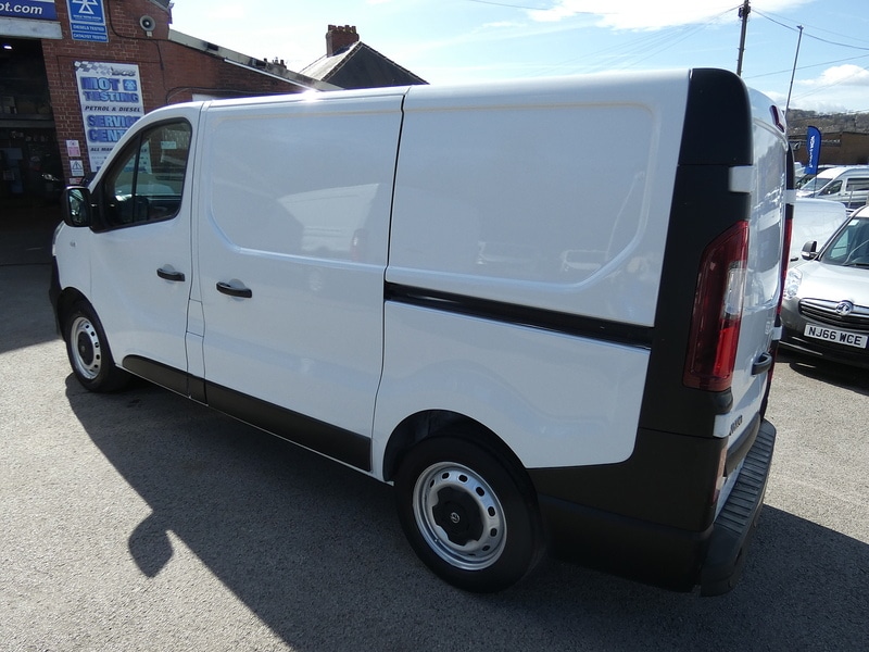 Used Vauxhall Vivaro 2015 for sale - 78040226: Photo 5