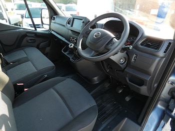 Used Nissan NV400 2021 for sale - 77947088: Photo