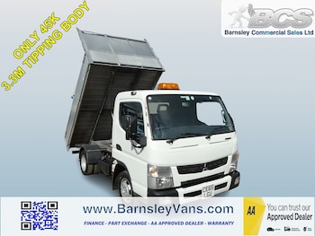 Used Mitsubishi Canter 2015 for sale - 77843014: Photo