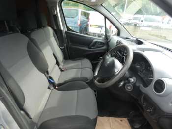 Used Peugeot Partner 2017 for sale - 75037346: Photo