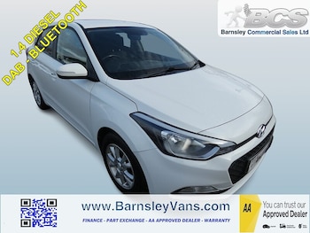Used Hyundai i20 2018 for sale - 79245837: Photo
