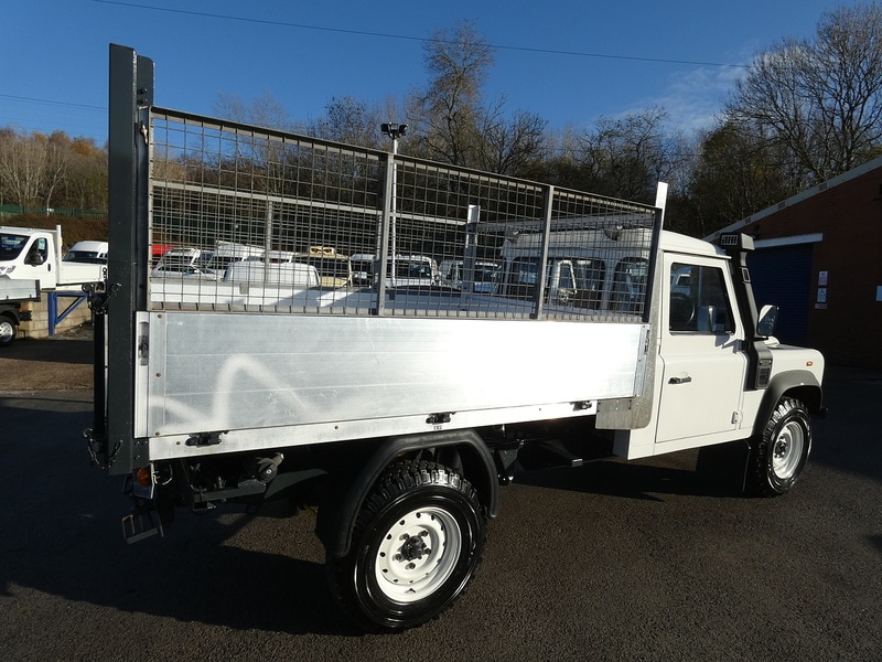 Used Land Rover Defender 130 2020 for sale - 76725200: Photo 15