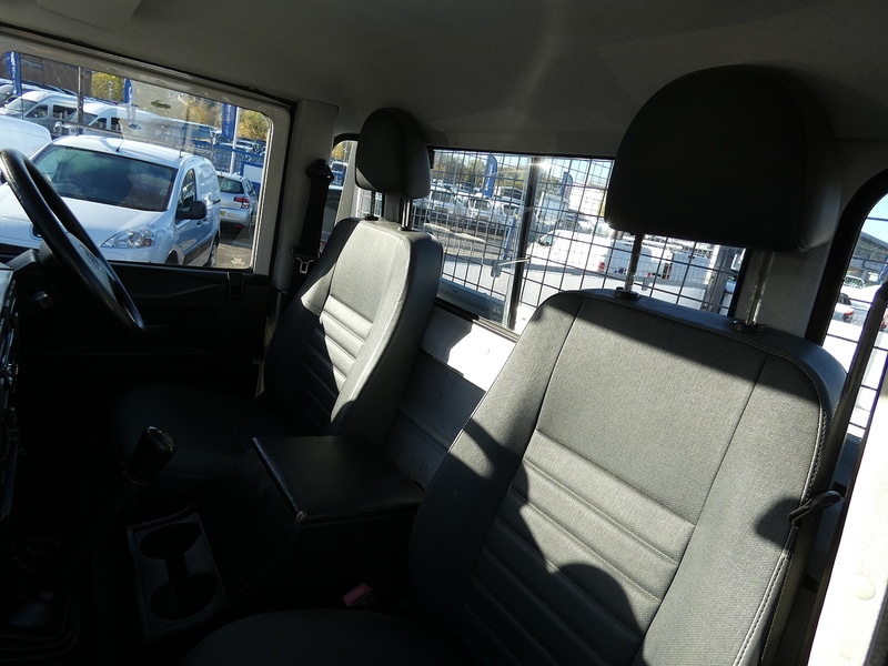 Used Land Rover Defender 130 2020 for sale - 76725200: Photo 20