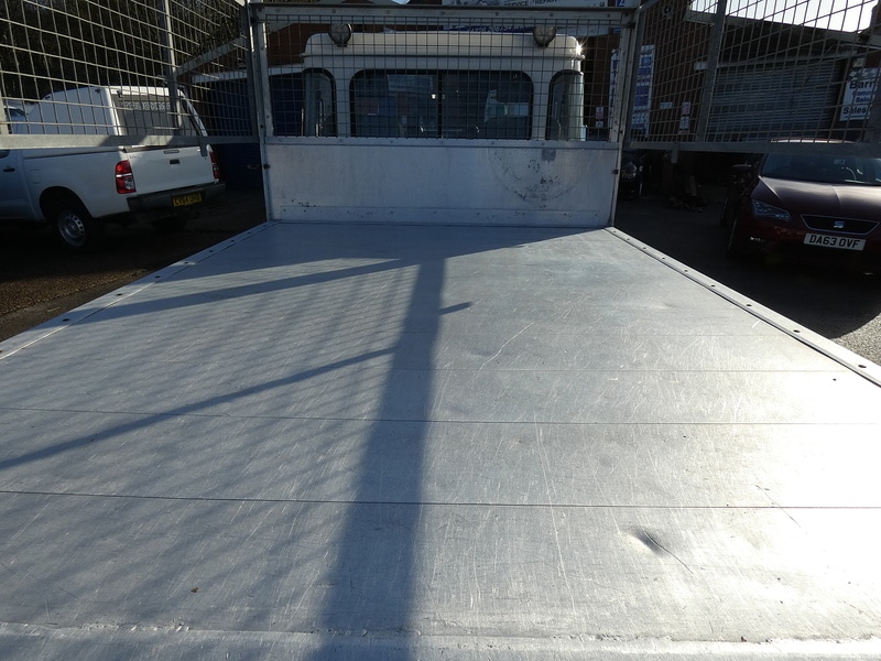 Used Land Rover Defender 130 2020 for sale - 76725200: Photo 30