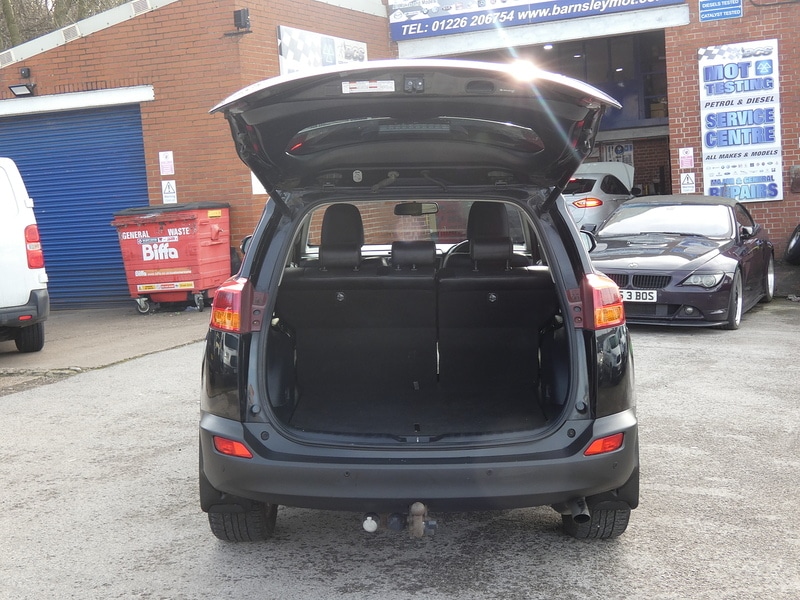 Used Toyota RAV4 2014 for sale - 77594900: Photo 34