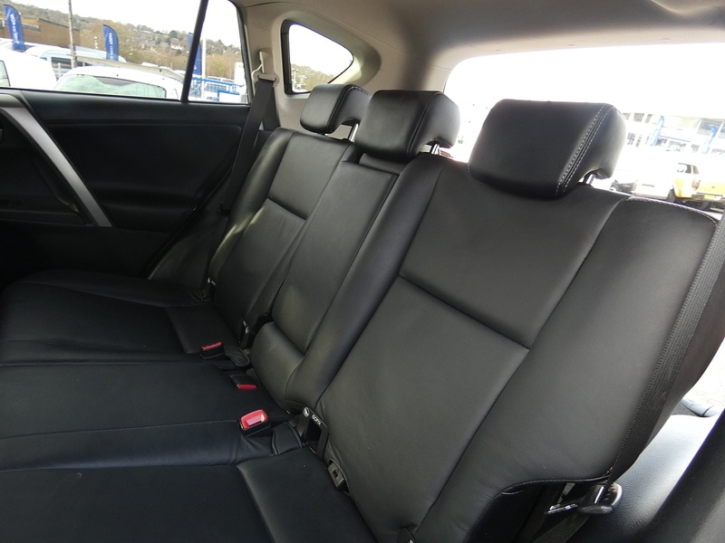 Used Toyota RAV4 2014 for sale - 77594900: Photo 36