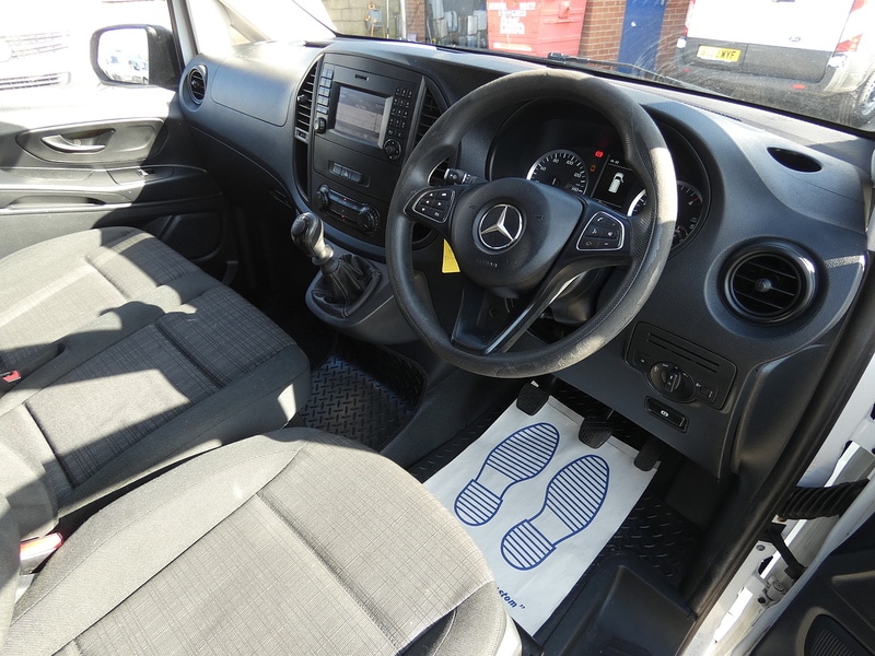 Used Mercedes-Benz Vito 2018 for sale - 77947084: Photo 23