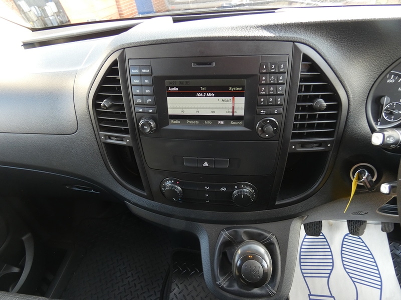 Used Mercedes-Benz Vito 2018 for sale - 77947084: Photo 9