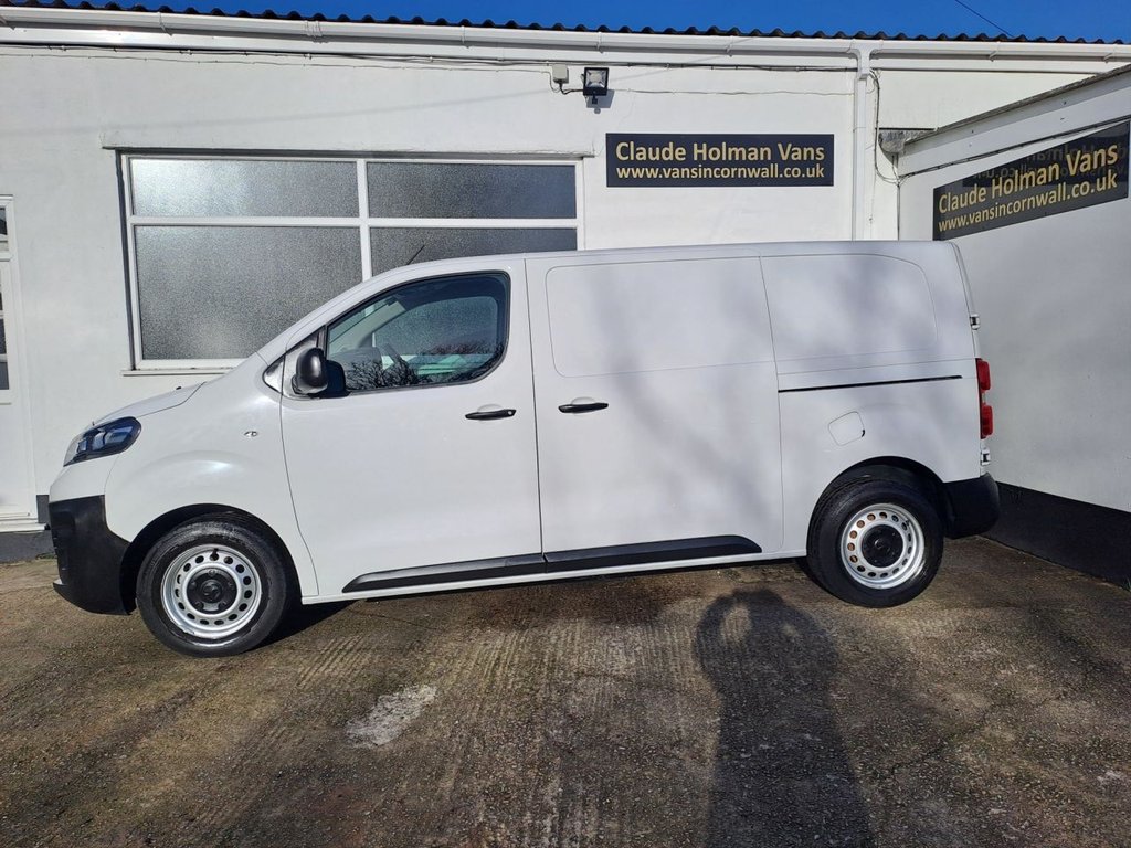 Used Vauxhall Vivaro 2022 for sale - 77582997: Photo 2