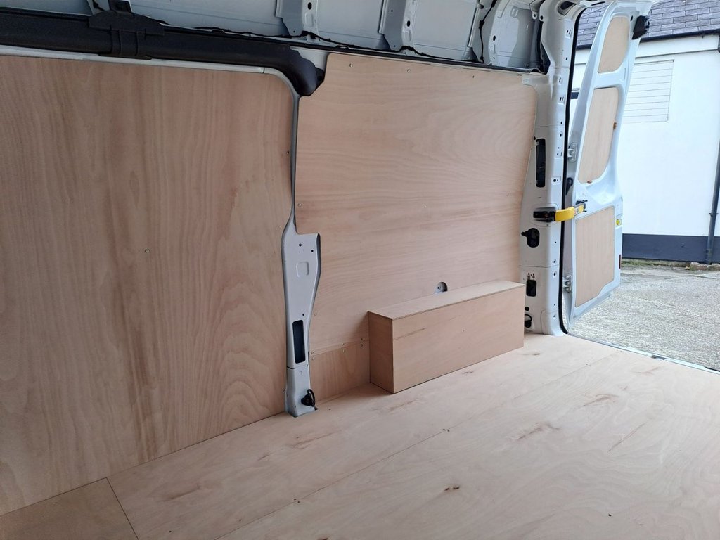 Used Ford Transit Custom 2015 for sale - 76279756: Photo 10