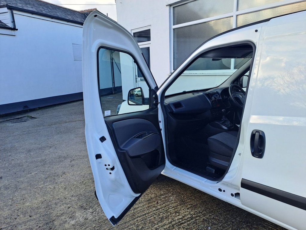 Used Fiat Doblo 2018 for sale - 76867688: Photo 11