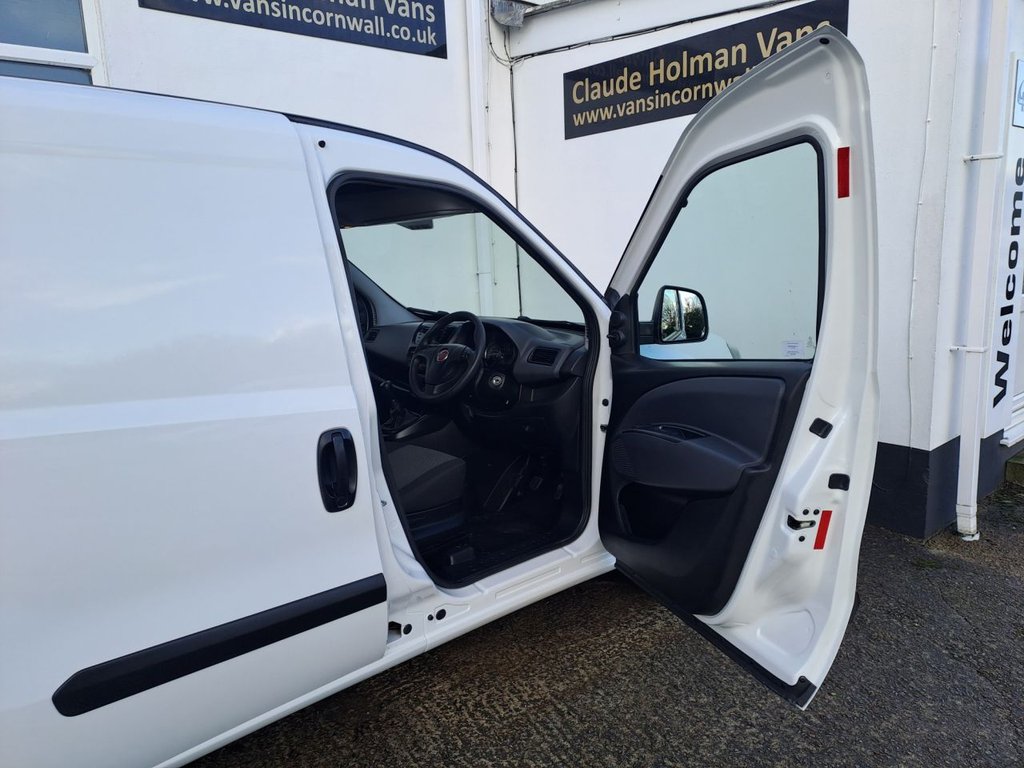 Used Fiat Doblo 2018 for sale - 76867688: Photo 12