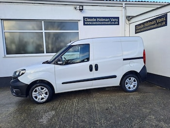 Used Fiat Doblo 2018 for sale - 76867688: Photo