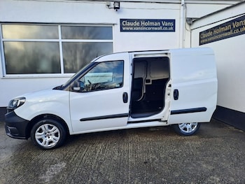 Used Fiat Doblo 2018 for sale - 76867688: Photo