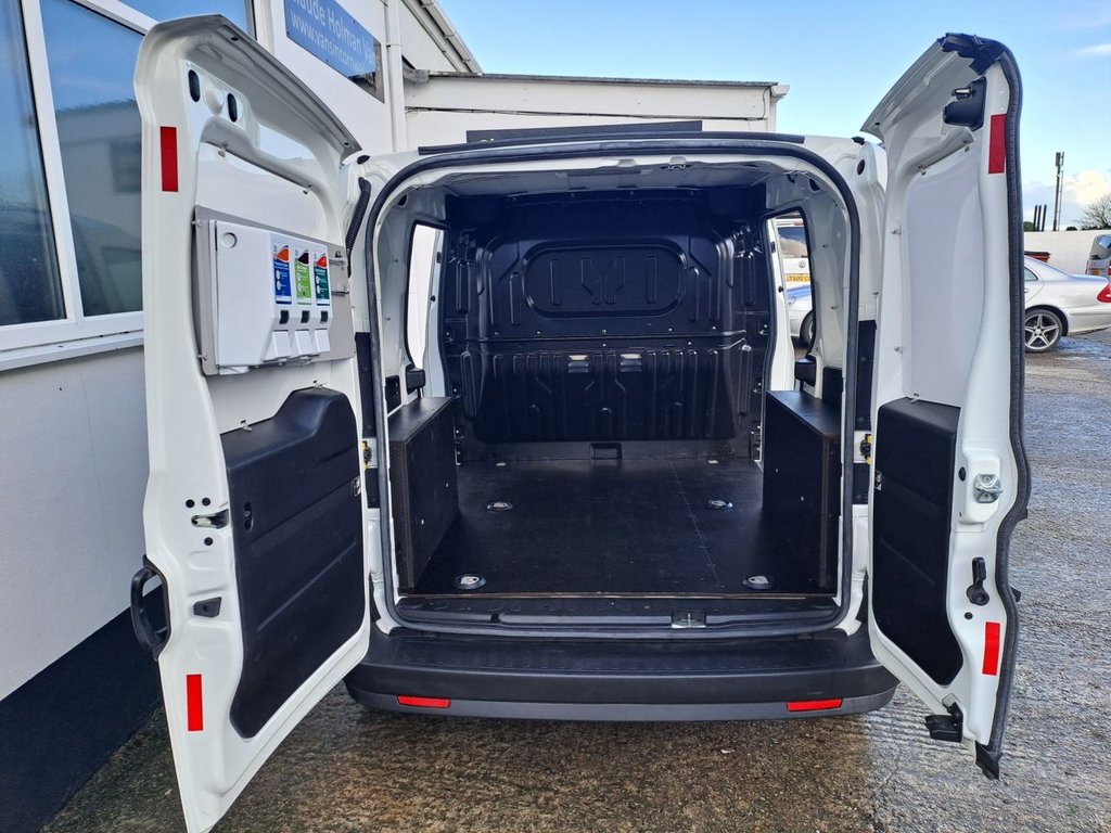 Used Fiat Doblo 2018 for sale - 76867688: Photo 9