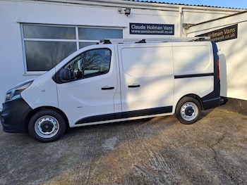 Used Vauxhall Vivaro 2017 for sale - 78102583: Photo