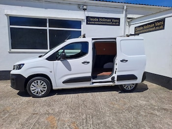 Used Peugeot Partner 2021 for sale - 79045995: Photo