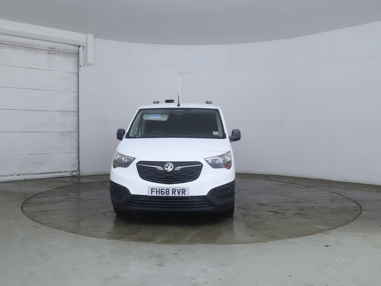 Used Vauxhall Combo 2019 for sale - 77358563: Photo 2