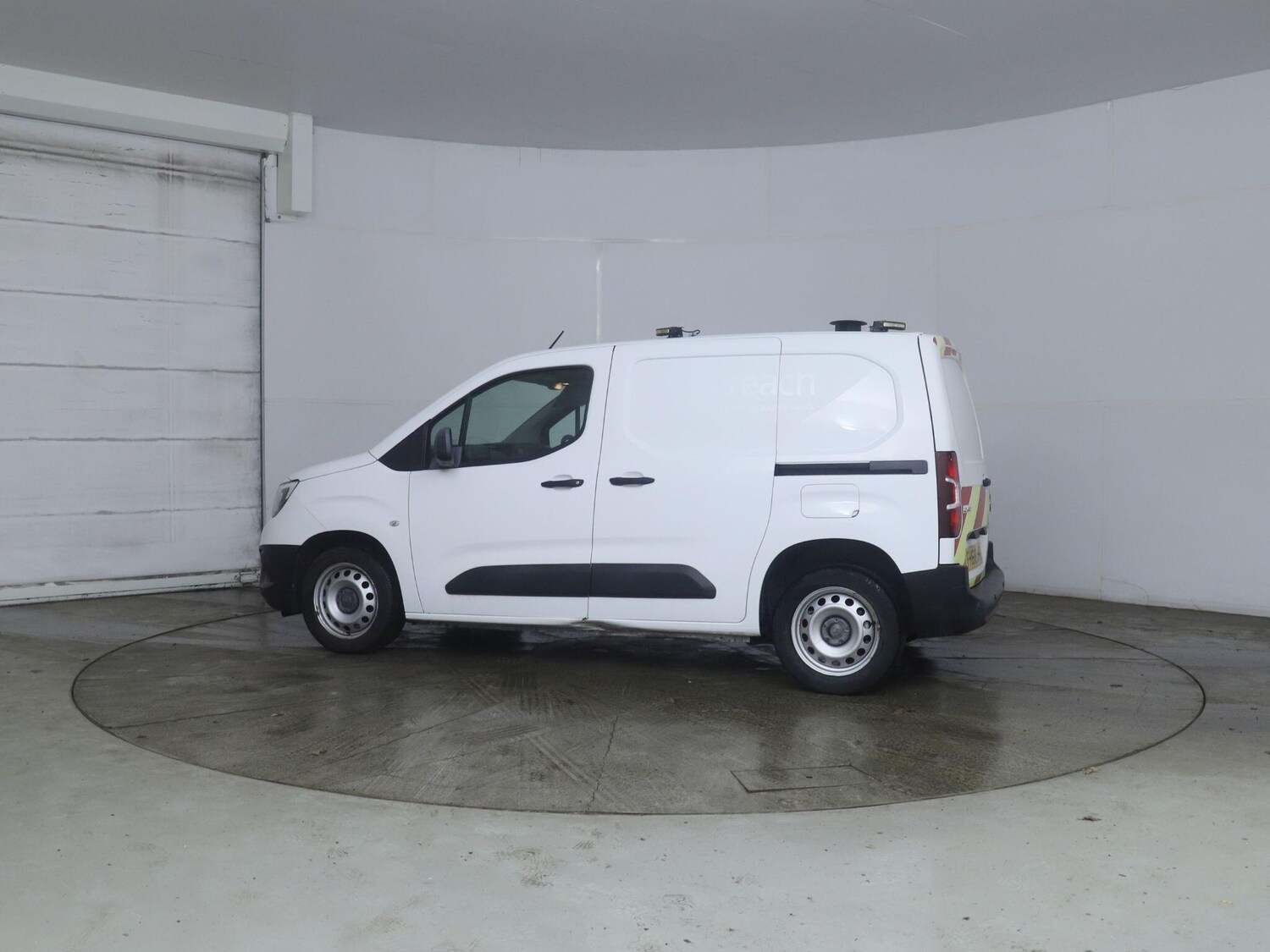 Used Vauxhall Combo 2019 for sale - 77358563: Photo 3