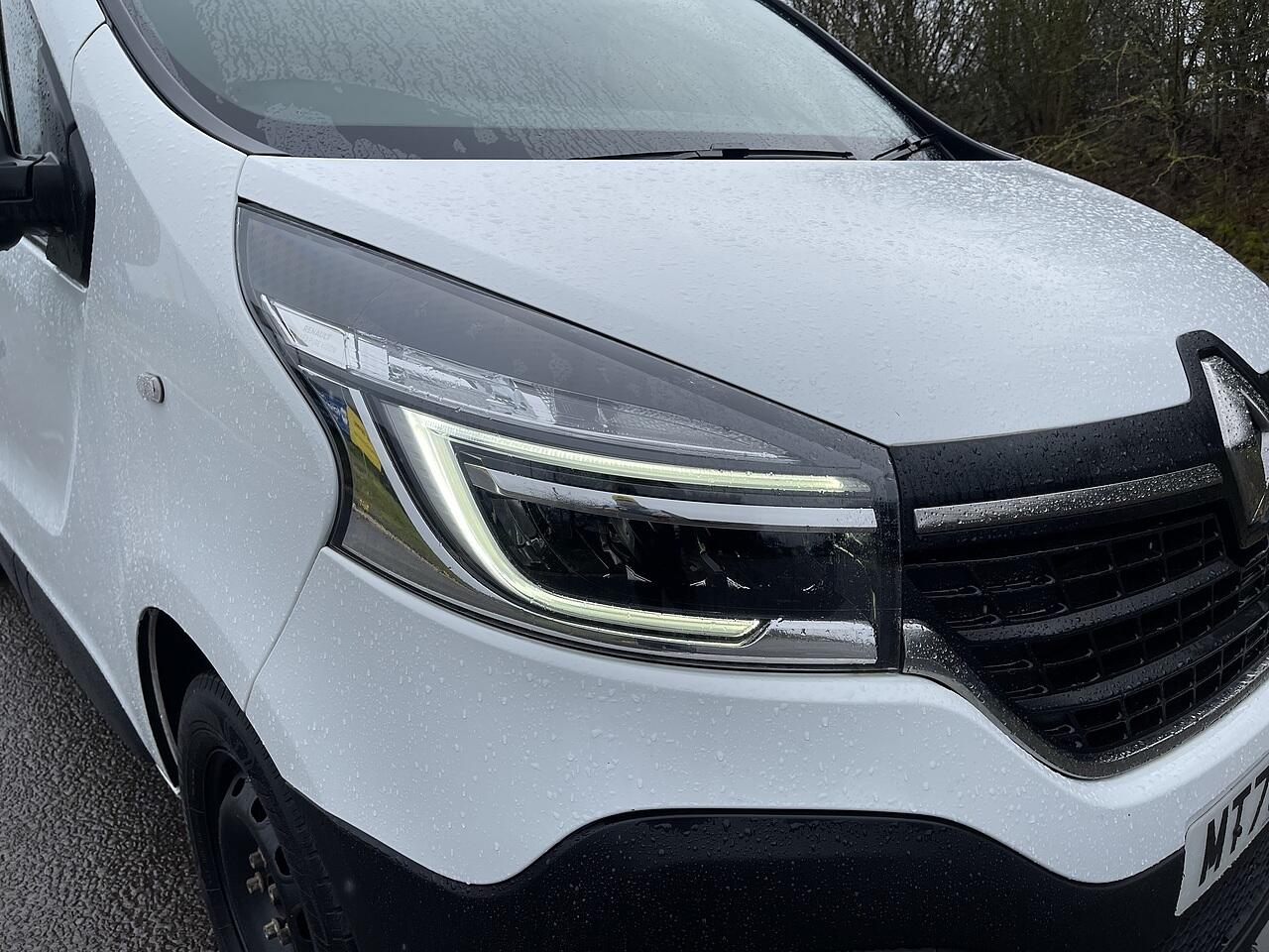 Used Renault Trafic 2020 for sale - 77882632: Photo 11