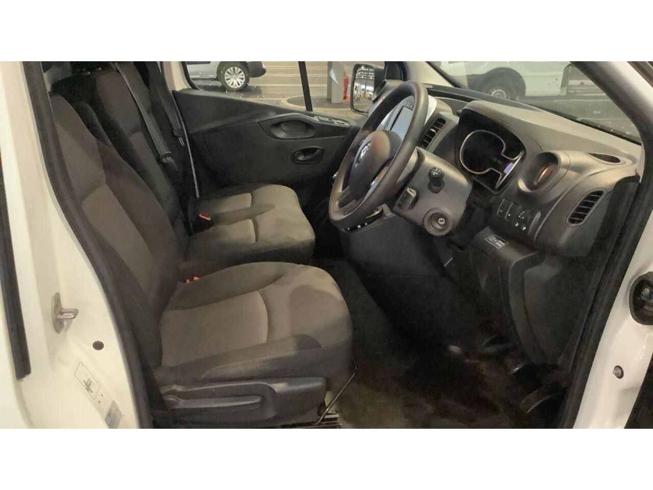 Used Renault Trafic 2020 for sale - 77882632: Photo 47