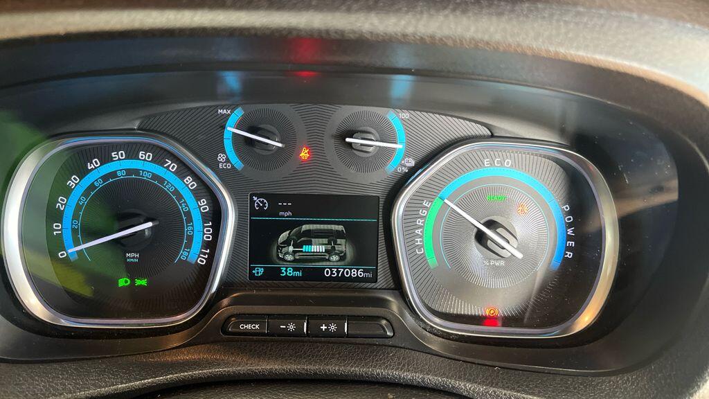 Used Peugeot e-Expert 2021 for sale - 76728329: Photo 9