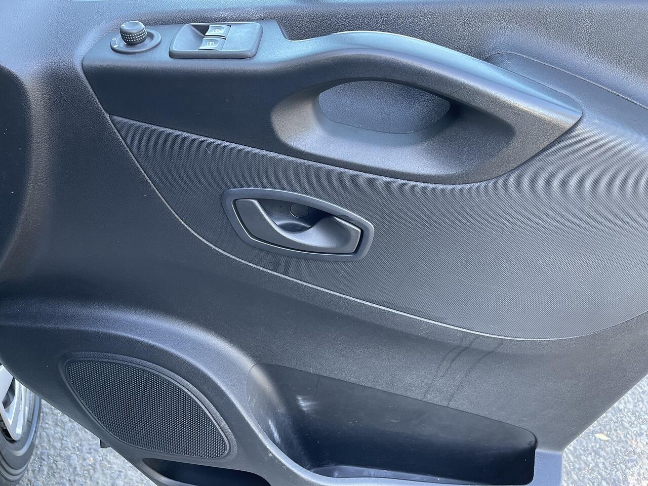 Used Renault Trafic 2020 for sale - 76072812: Photo 23