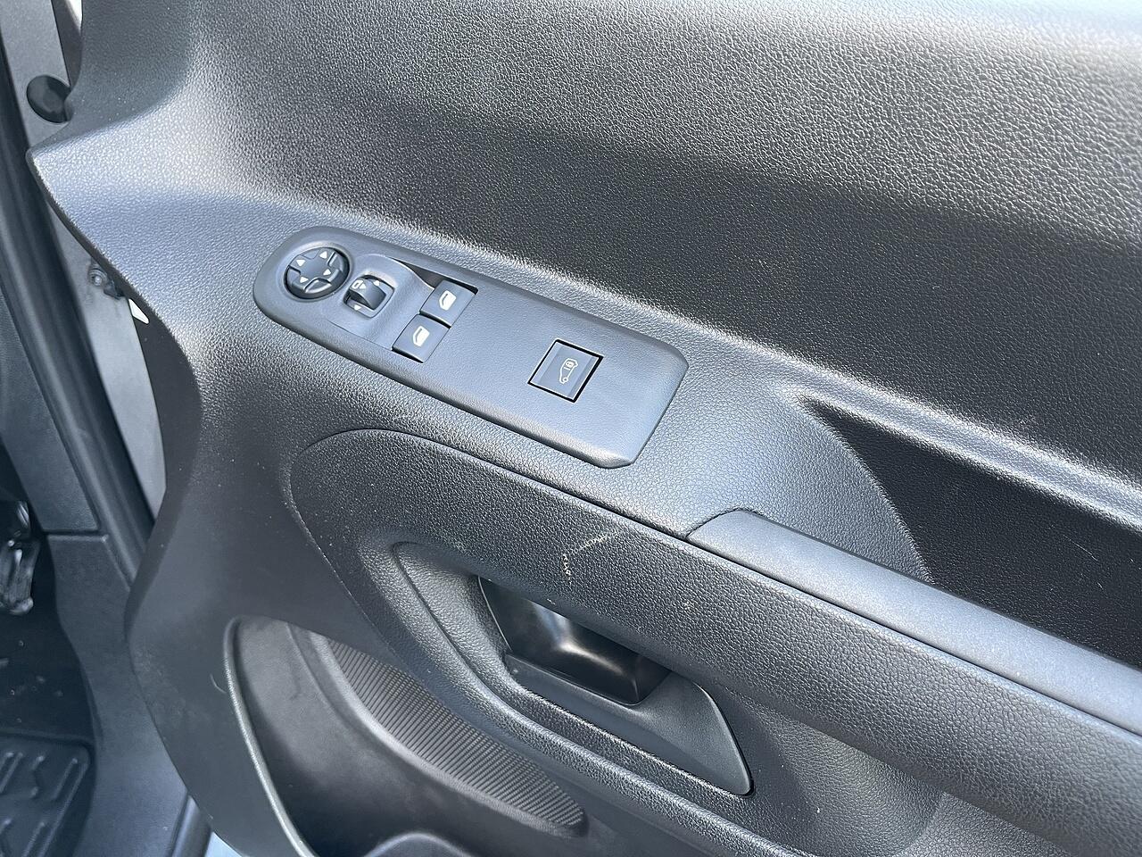 Used Toyota ProAce 2022 for sale - 76667196: Photo 29