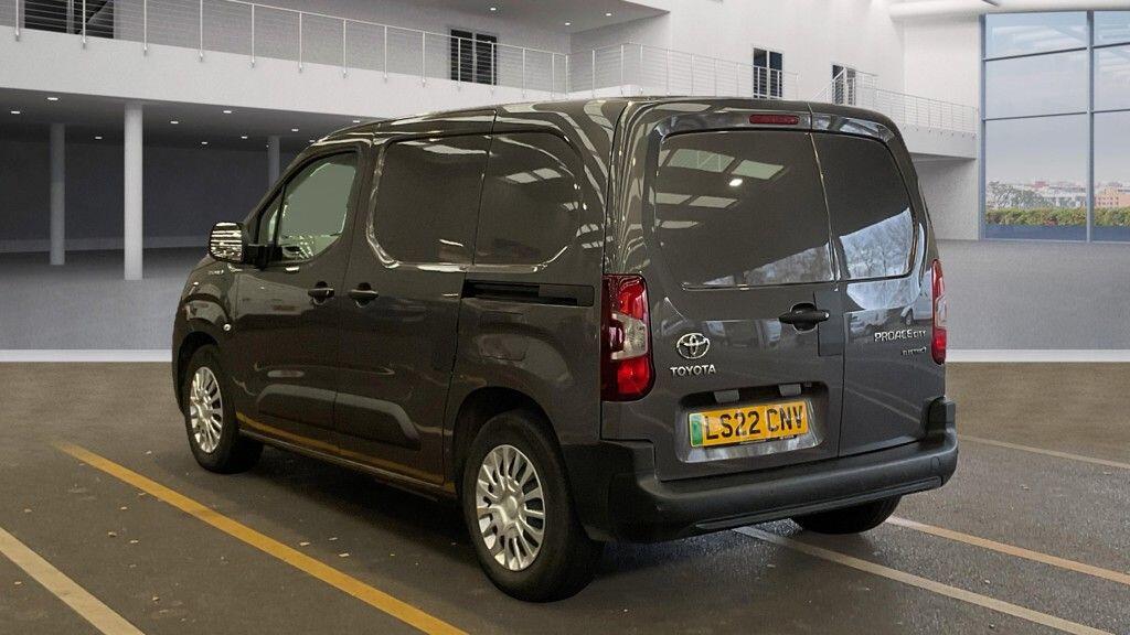 Used Toyota ProAce 2022 for sale - 76667196: Photo 34