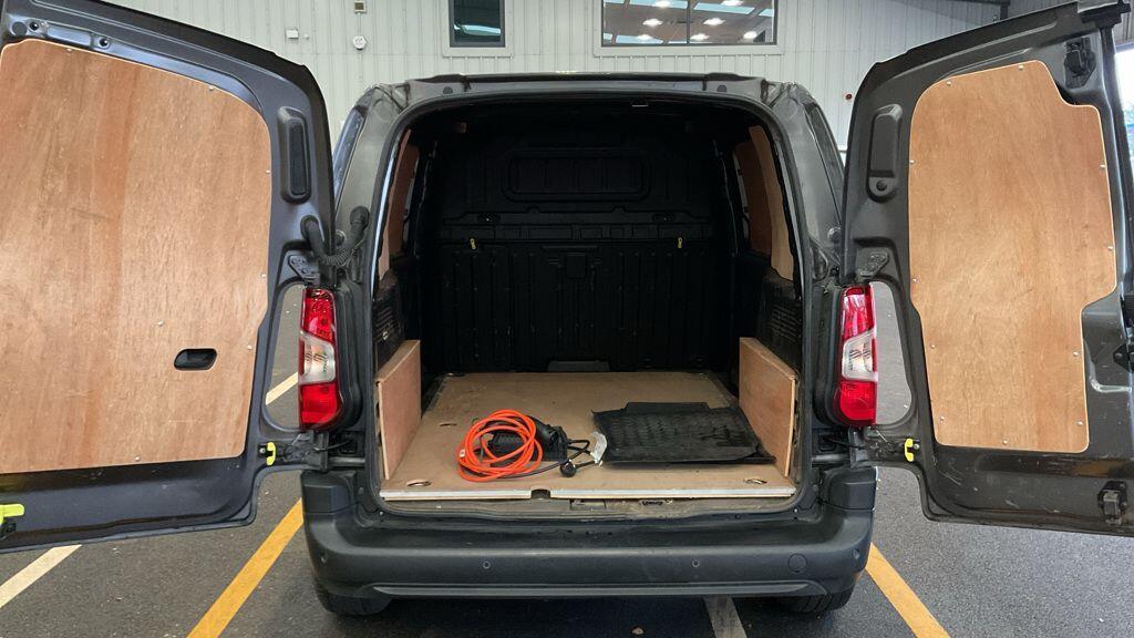 Used Toyota ProAce 2022 for sale - 76667196: Photo 41