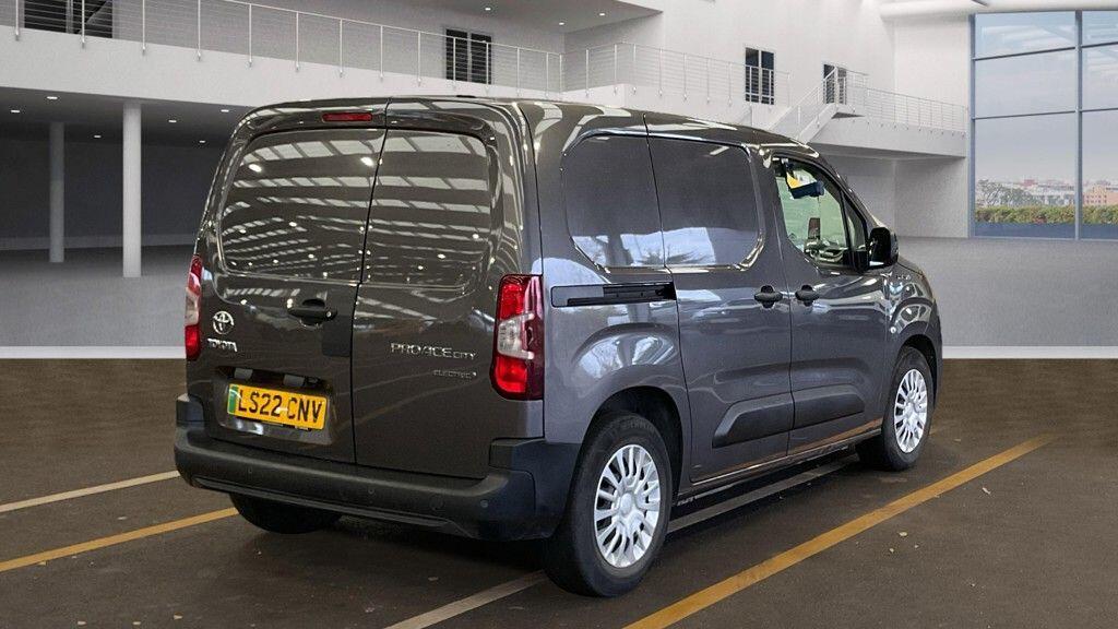 Used Toyota ProAce 2022 for sale - 76667196: Photo 49