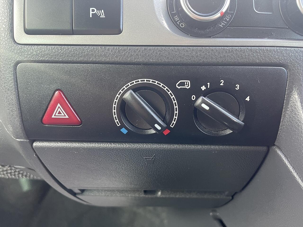 Used Volkswagen California for sale - 77825157: Photo 37